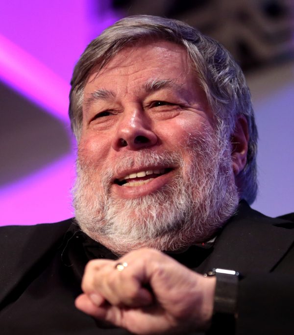 Apple co-founder Wozniak backs Bitcoin calls it ‘mathematically pure’